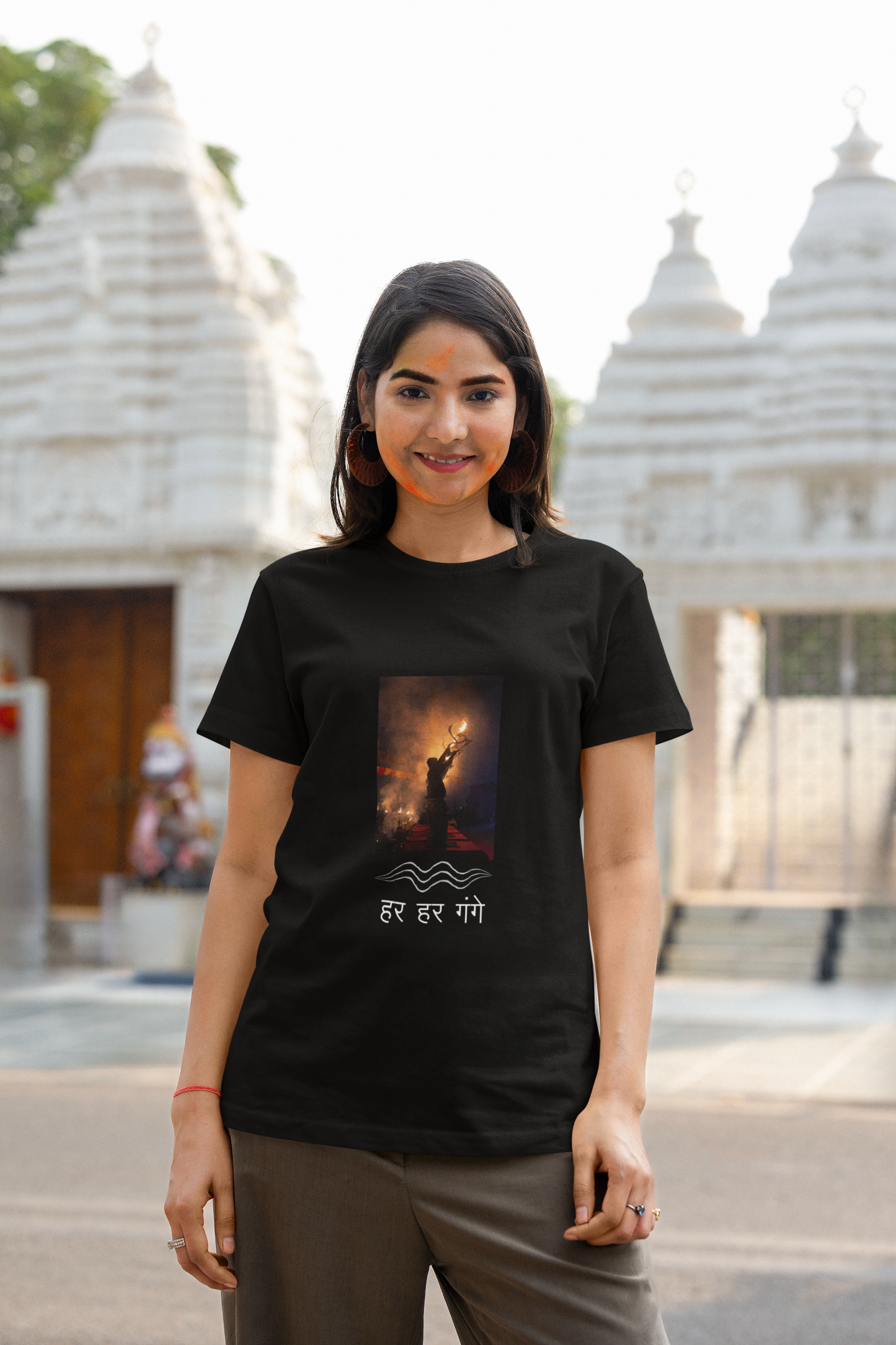 हर हर गंगे — Women’s Classic Crew T-Shirt