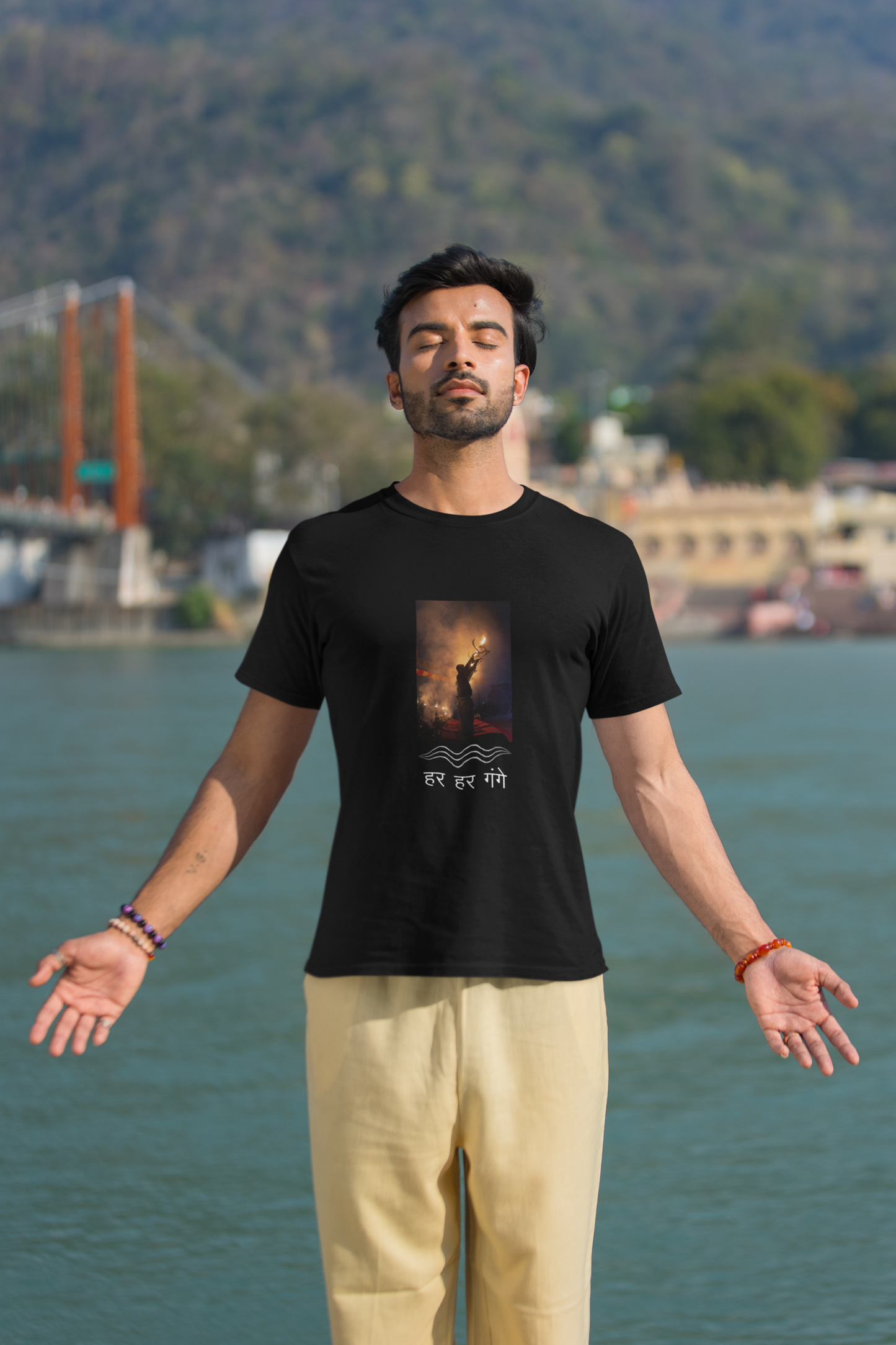 हर हर गंगे — Men’s Classic Crew T-Shirt
